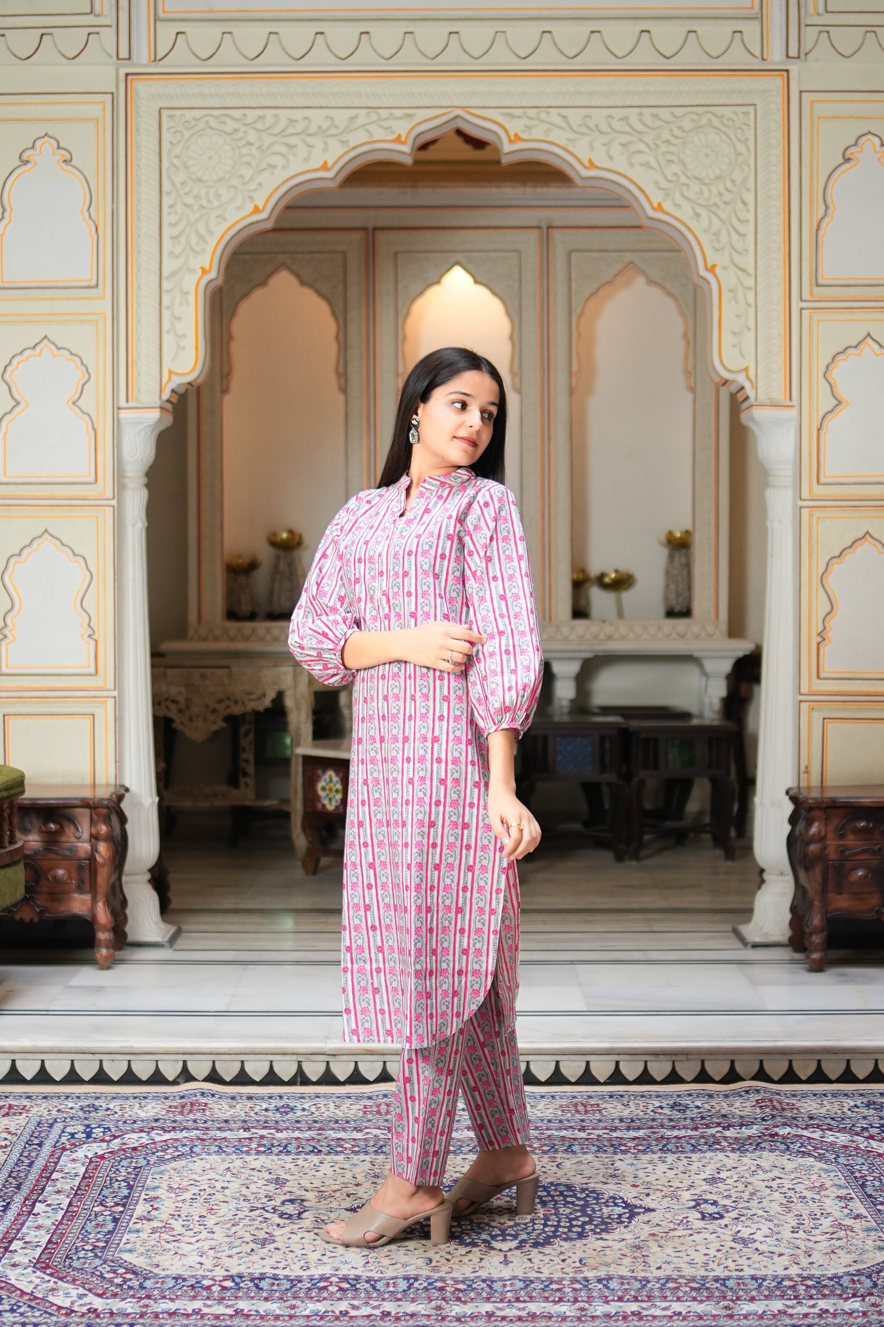Gulabo Suit Set