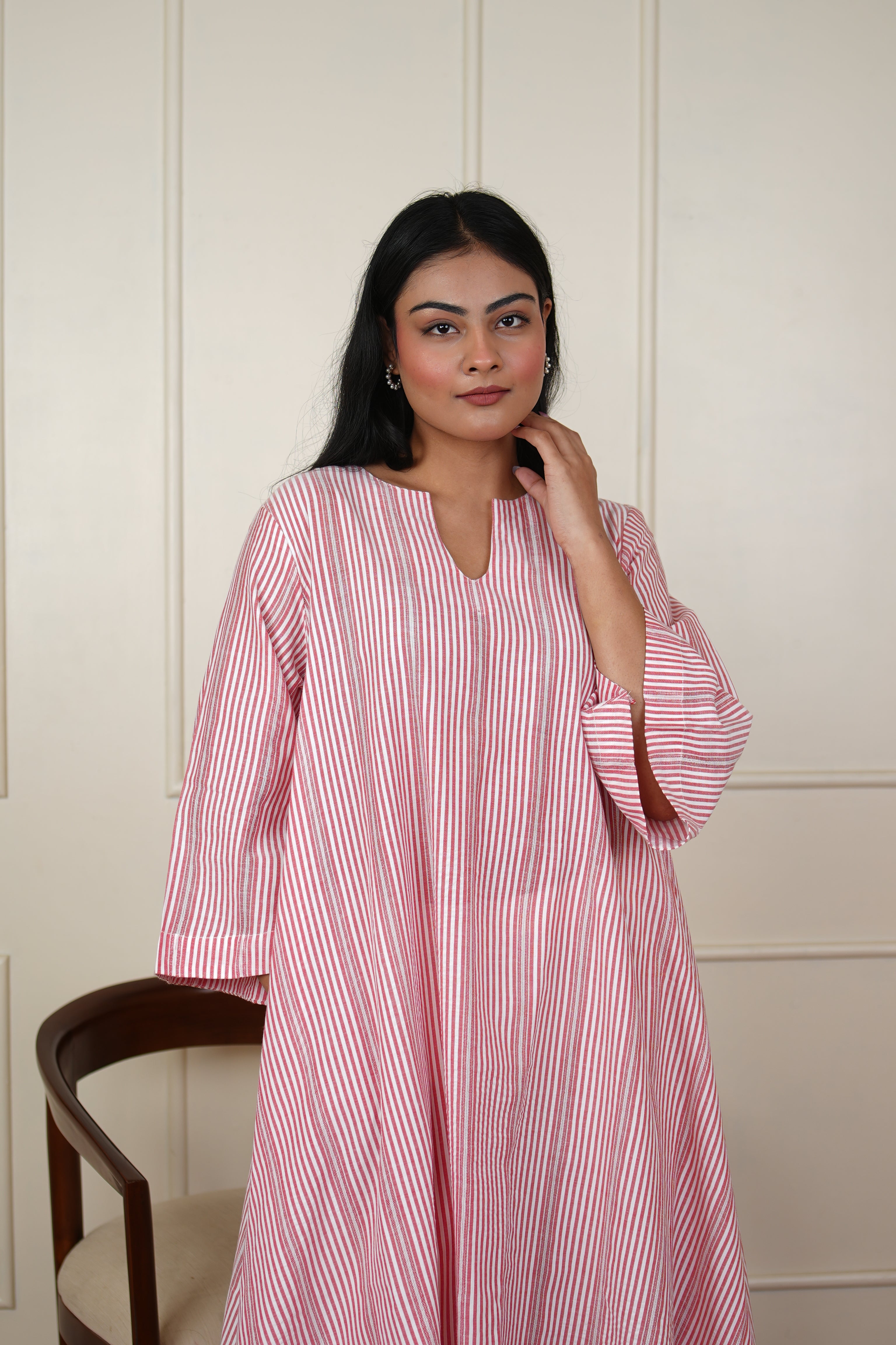 Gulabi Dhara Kurta Set