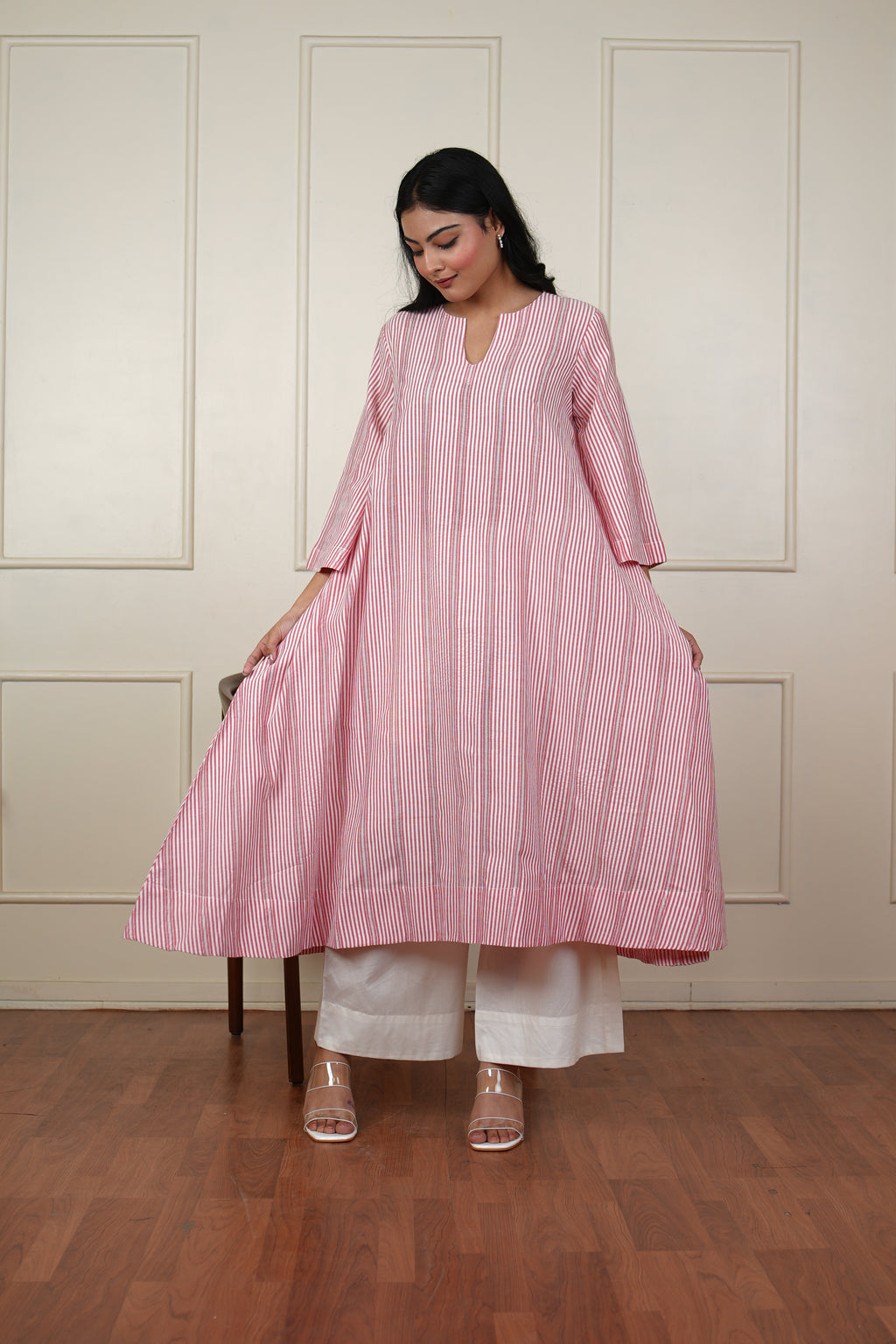 Gulabi Dhara Kurta Set