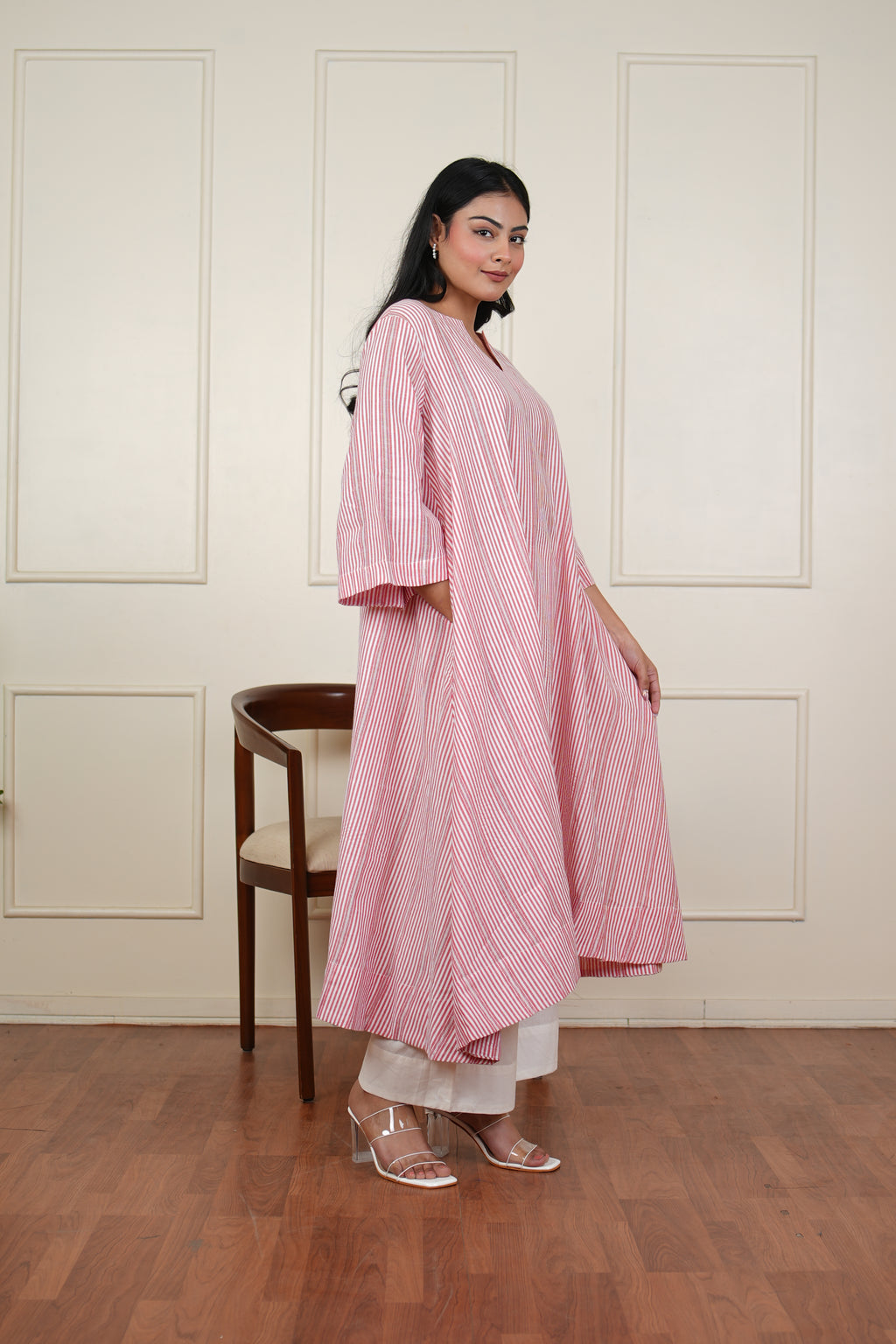 Gulabi Dhara Kurta Set