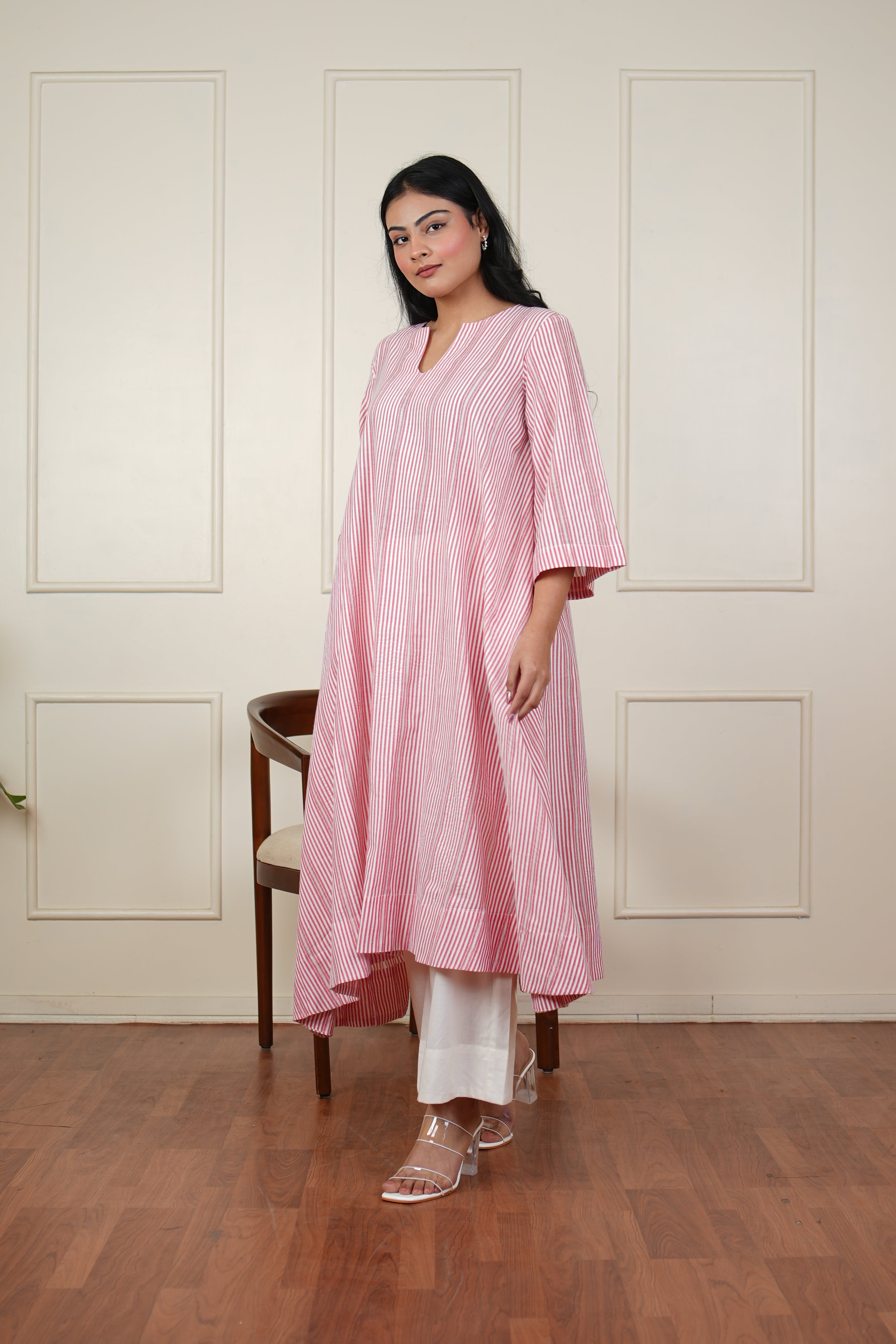 Gulabi Dhara Kurta Set