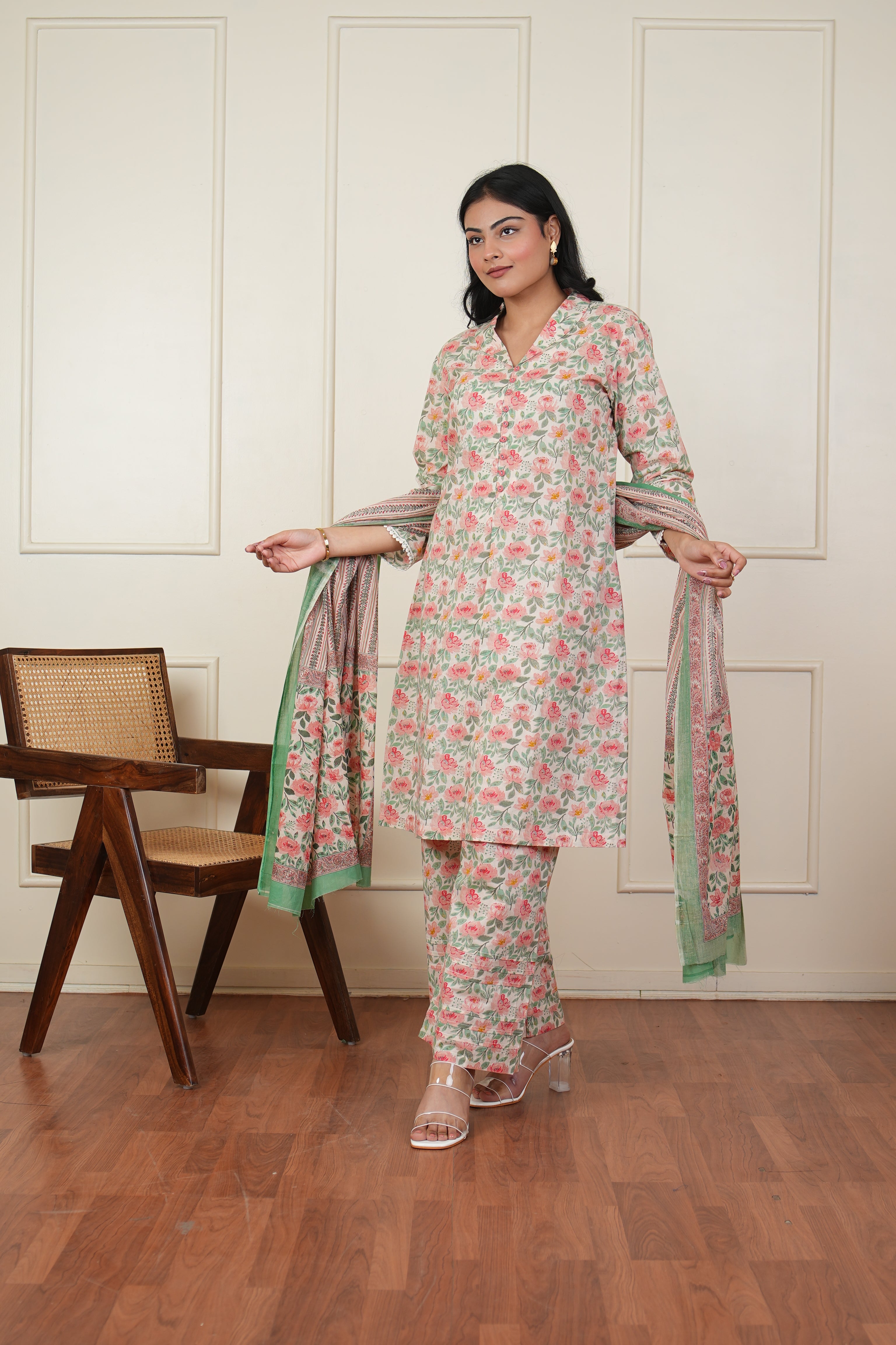 Mrida Suit Set