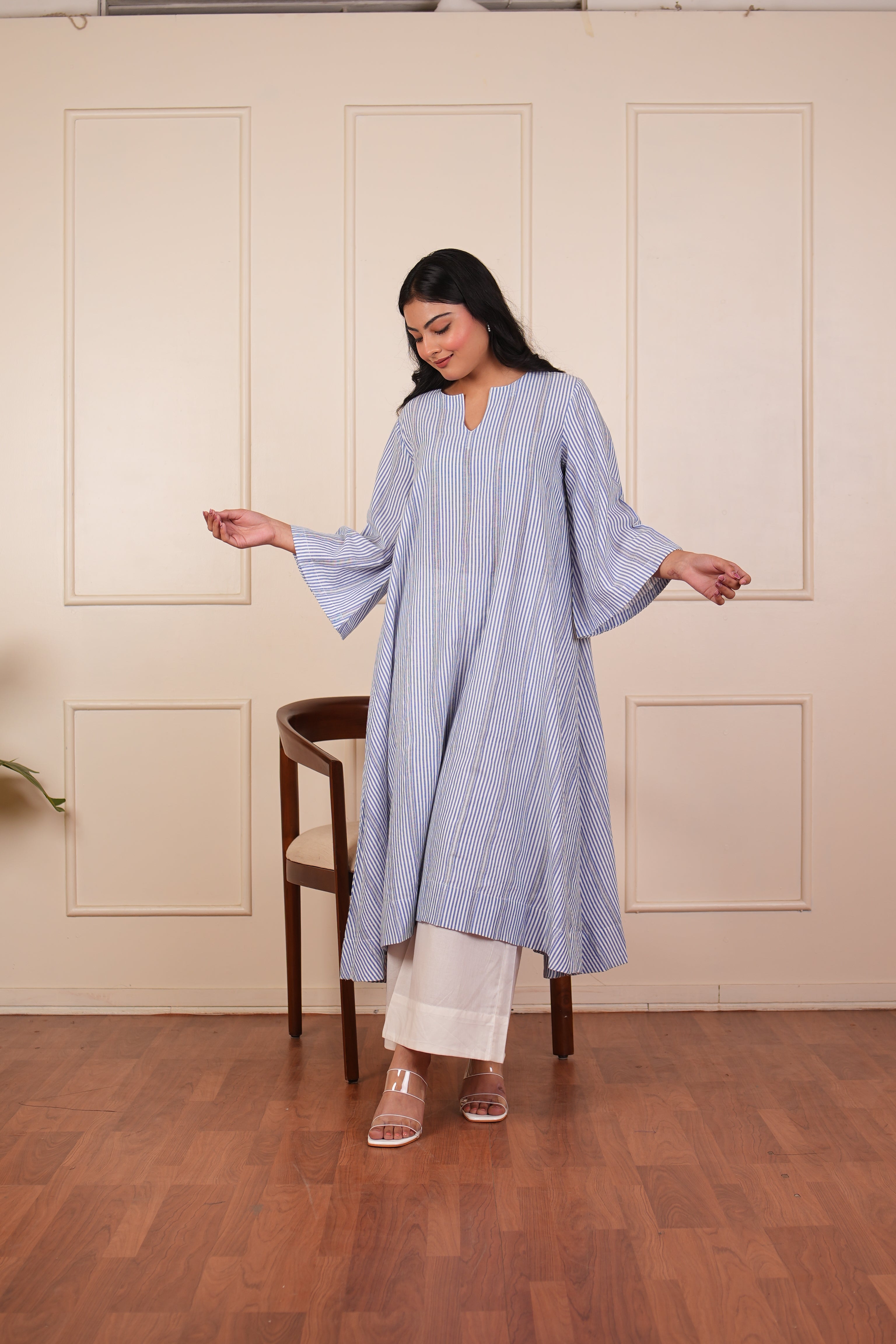 Neel Dhara Kurta Set